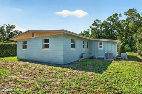 6715 Frye Avenue W Jacksonville FL 32210