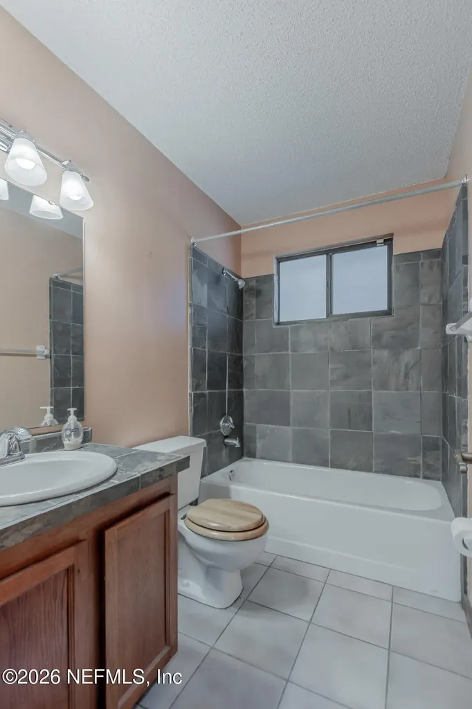 4523 Chipmunk Road Middleburg FL 32068