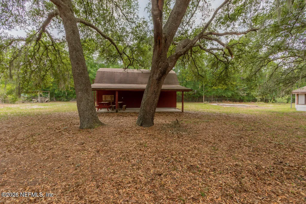 4523 Chipmunk Road Middleburg FL 32068