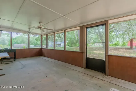 4523 Chipmunk Road Middleburg FL 32068