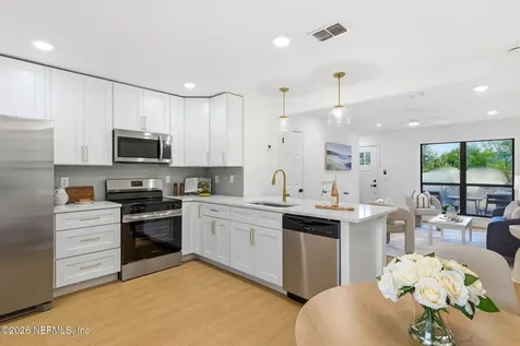 2513 Waters Edge Drive Neptune Beach FL 32266