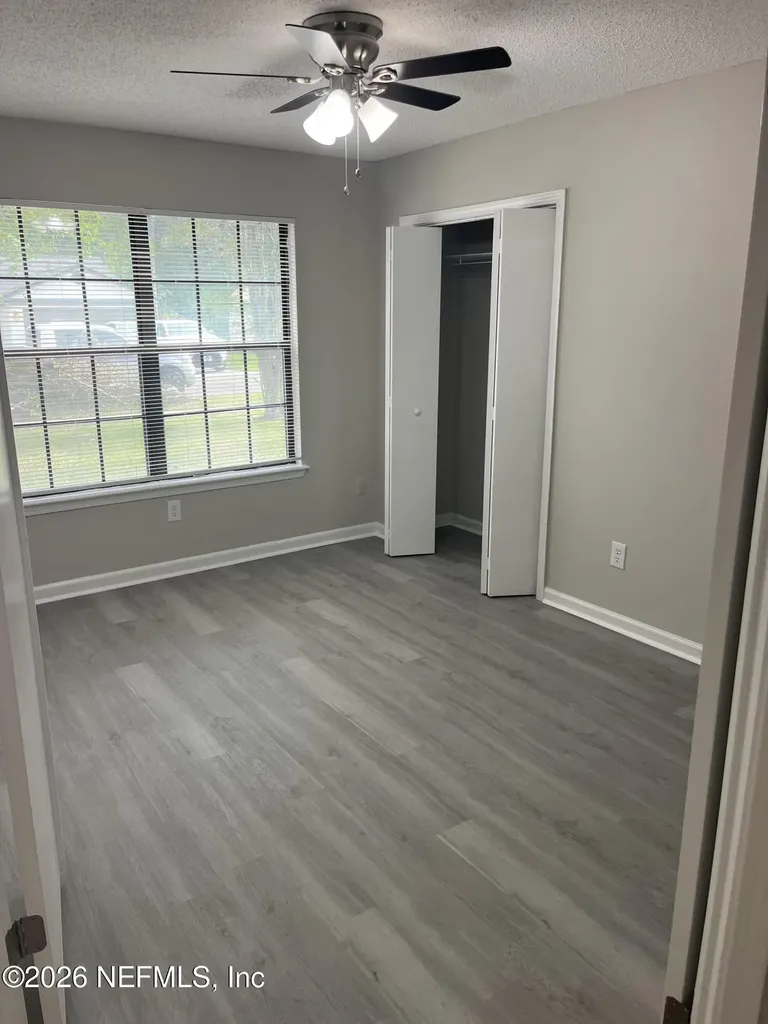 1557 Shearwater Drive Jacksonville FL 32218