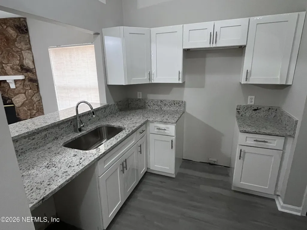 1557 Shearwater Drive Jacksonville FL 32218
