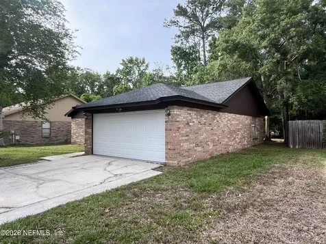 1557 Shearwater Drive Jacksonville FL 32218