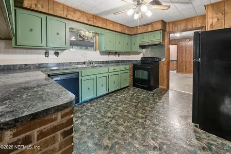 12781 W Sr 100 Lake Butler FL 32054