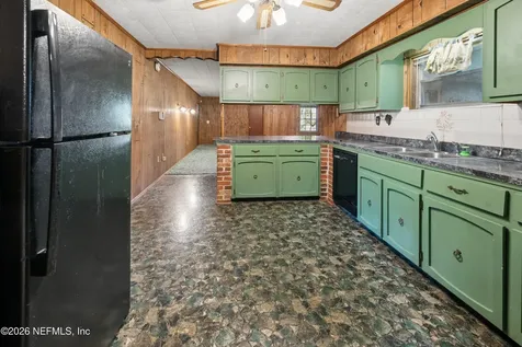 12781 W Sr 100 Lake Butler FL 32054