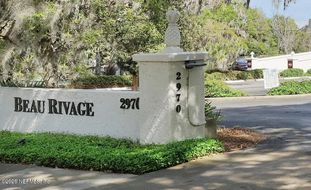 2970 St Johns Avenue Jacksonville FL 32205
