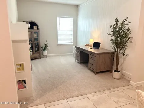 1460 Tan Tara Jacksonville FL 32221