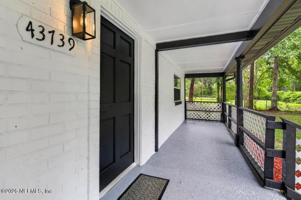 43739 Ratliff Road Callahan FL 32011