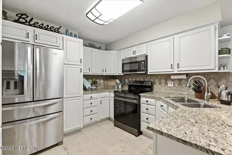 6213 Lake Lugano Drive Jacksonville FL 32256