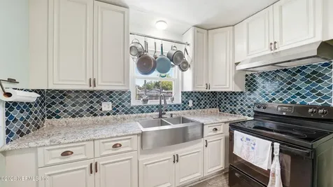 6715 Heidi Road Jacksonville FL 32277