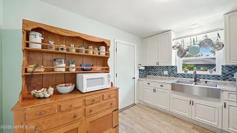 6715 Heidi Road Jacksonville FL 32277