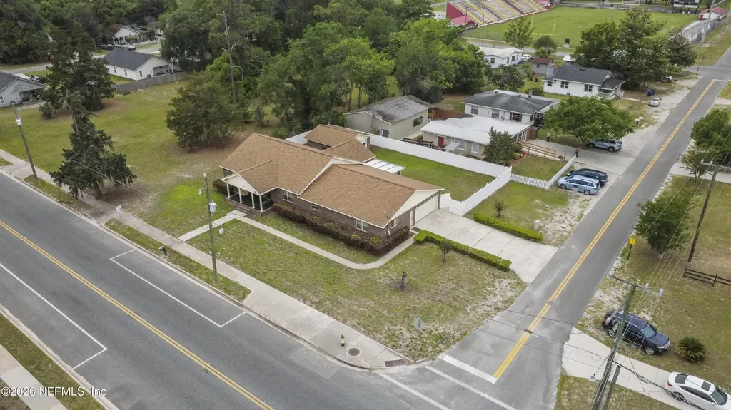 164 6th Street N Macclenny FL 32063