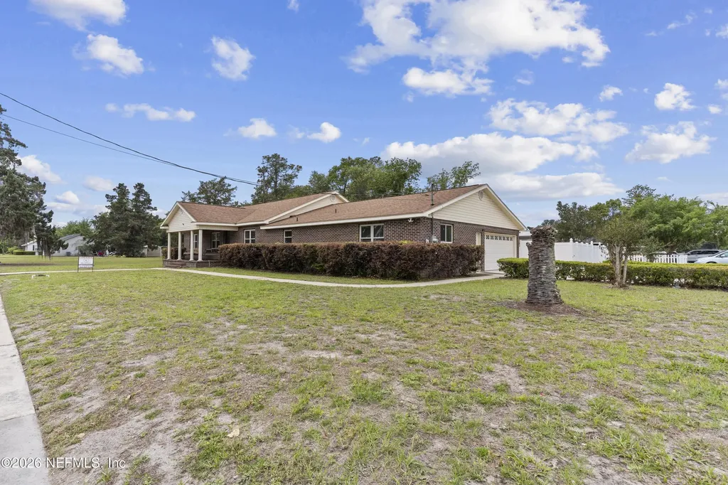 164 6th Street N Macclenny FL 32063