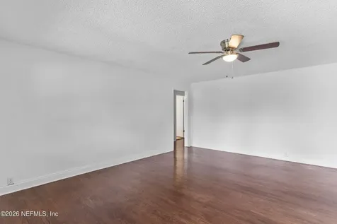 164 6th Street N Macclenny FL 32063