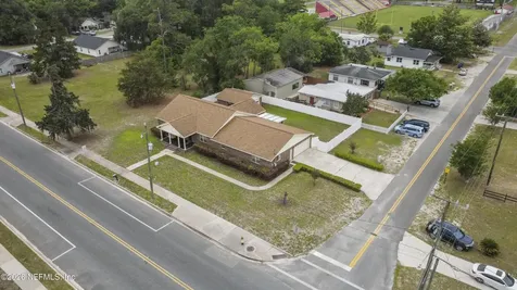 164 6th Street N Macclenny FL 32063