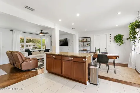 6802 Provost Road N Jacksonville FL 32216
