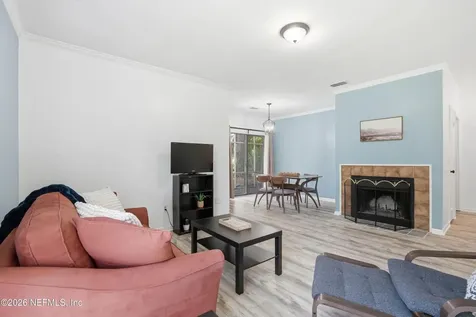 1201 Wood Hill Place Jacksonville FL 32256
