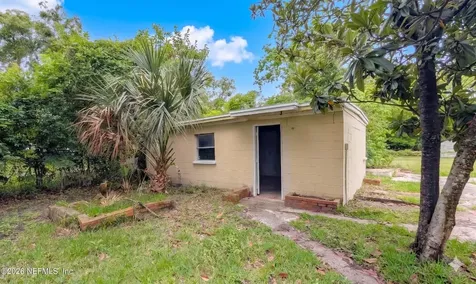 2750 Calloway Circle Jacksonville FL 32209