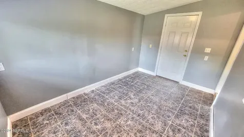 9248 9th Avenue Jacksonville FL 32208