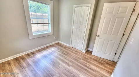 9248 9th Avenue Jacksonville FL 32208