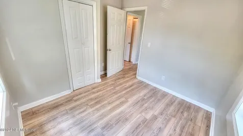 9248 9th Avenue Jacksonville FL 32208
