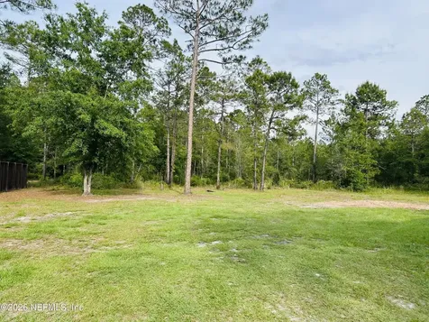 23197 Hassie Johns Road Sanderson FL 32087