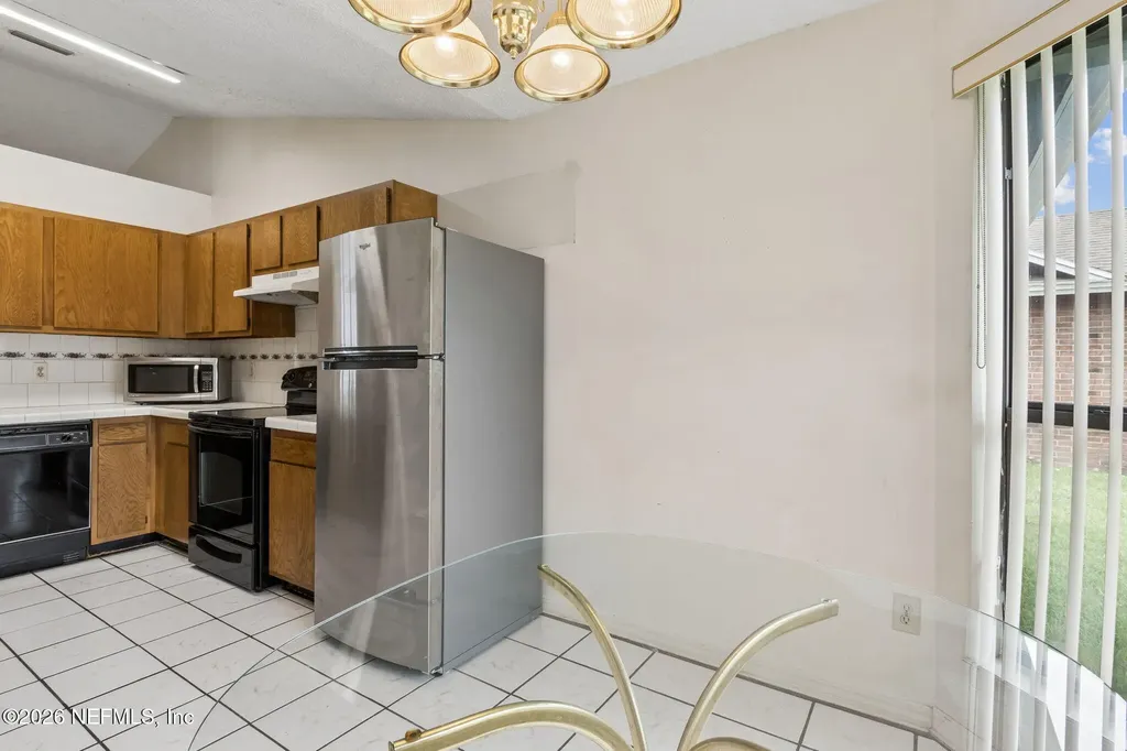 8848 Victoria Landing Drive W Jacksonville FL 32208