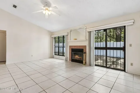 8848 Victoria Landing Drive W Jacksonville FL 32208