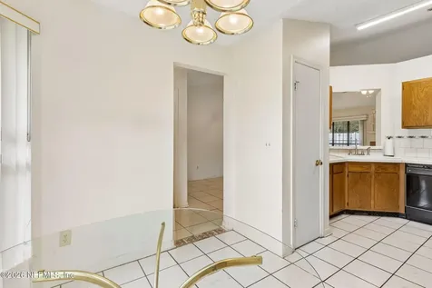 8848 Victoria Landing Drive W Jacksonville FL 32208