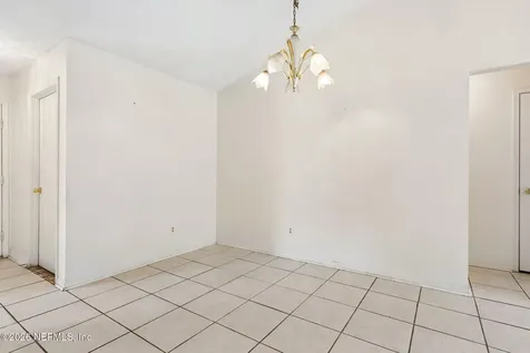 8848 Victoria Landing Drive W Jacksonville FL 32208