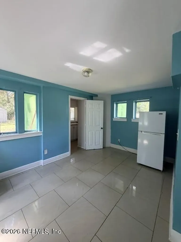 7216 Oakwood Drive Jacksonville FL 32211