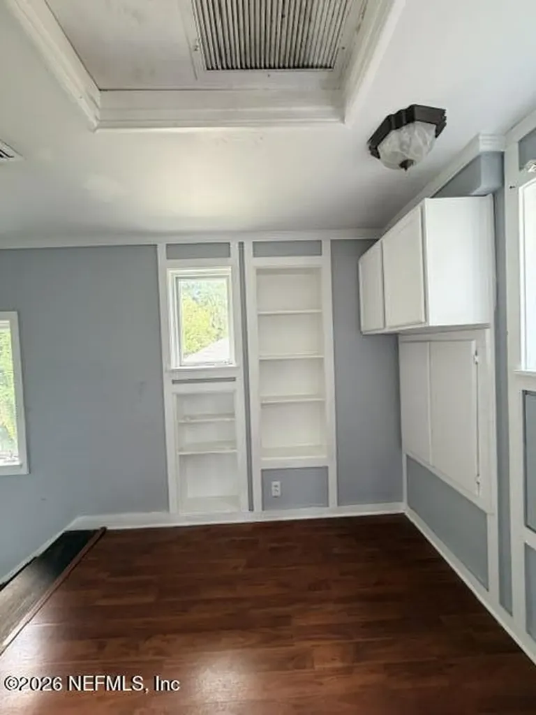 7216 Oakwood Drive Jacksonville FL 32211