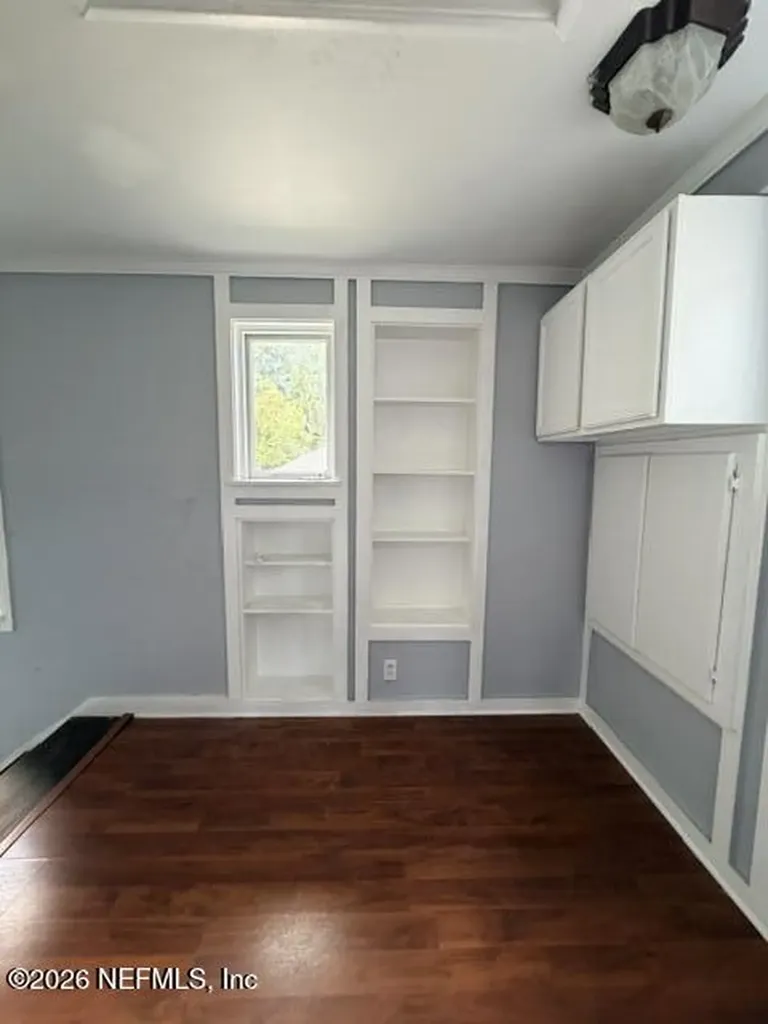 7216 Oakwood Drive Jacksonville FL 32211