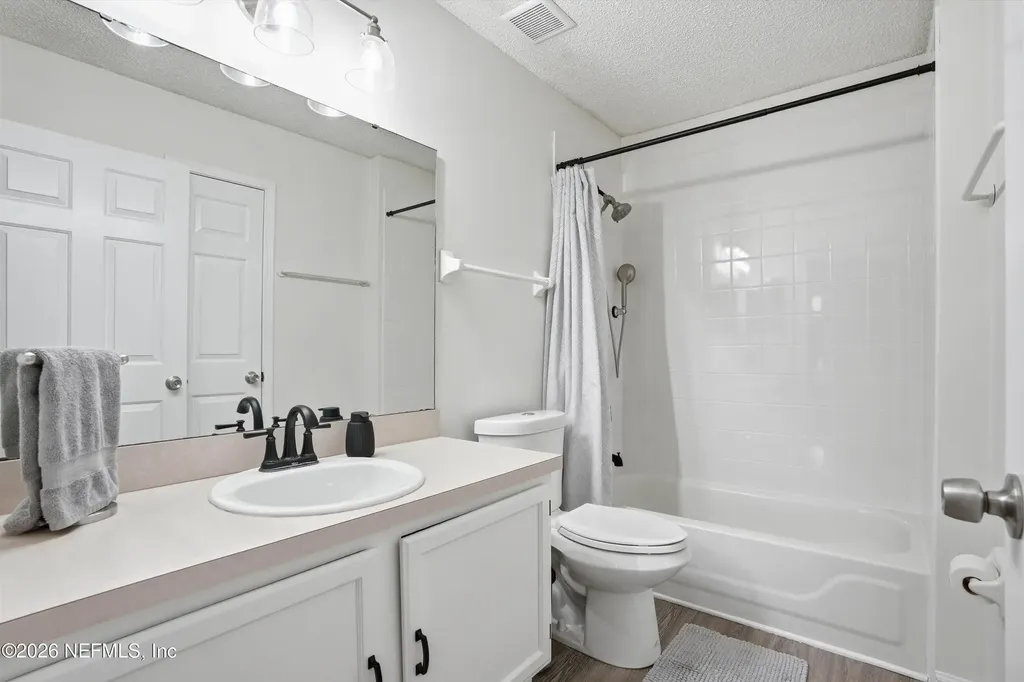9061 Bridgecreek Drive W Jacksonville FL 32244