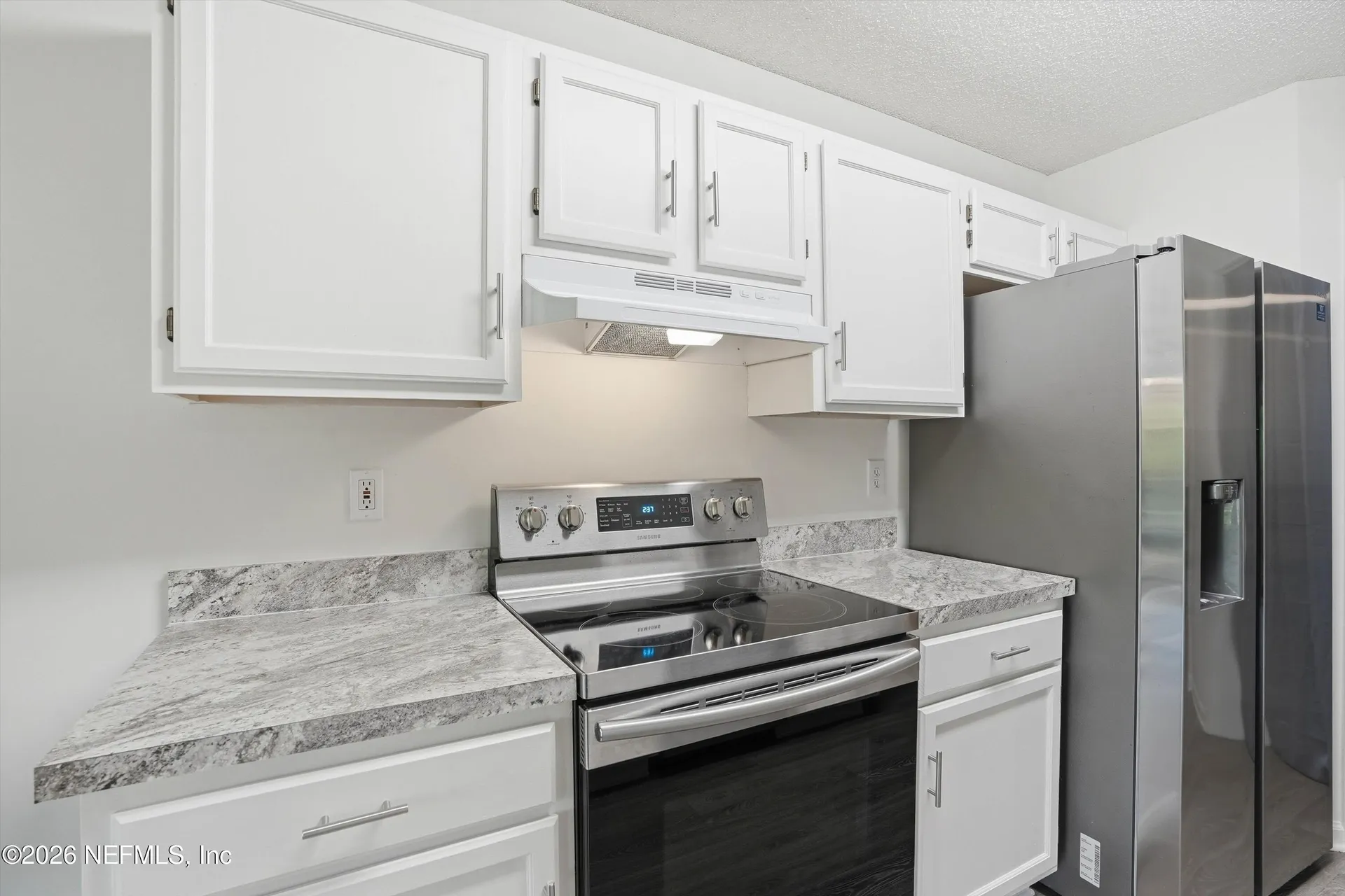9061 Bridgecreek Drive W Jacksonville FL 32244
