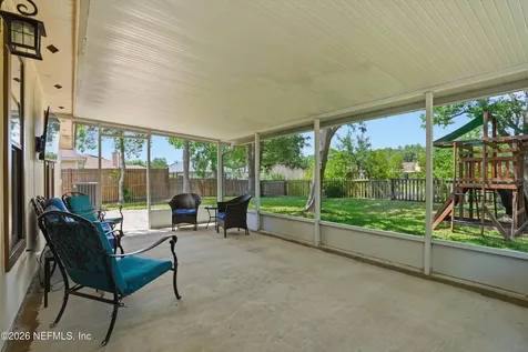 9061 Bridgecreek Drive W Jacksonville FL 32244