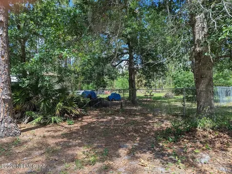 104 Moore Avenue Interlachen FL 32148