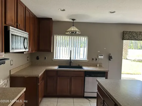 61 Reidsville Drive Palm Coast FL 32164