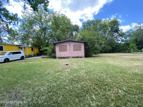7978 Siskin Avenue Jacksonville FL 32219