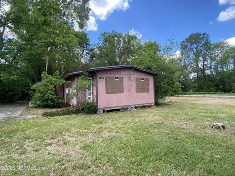 7978 Siskin Avenue Jacksonville FL 32219