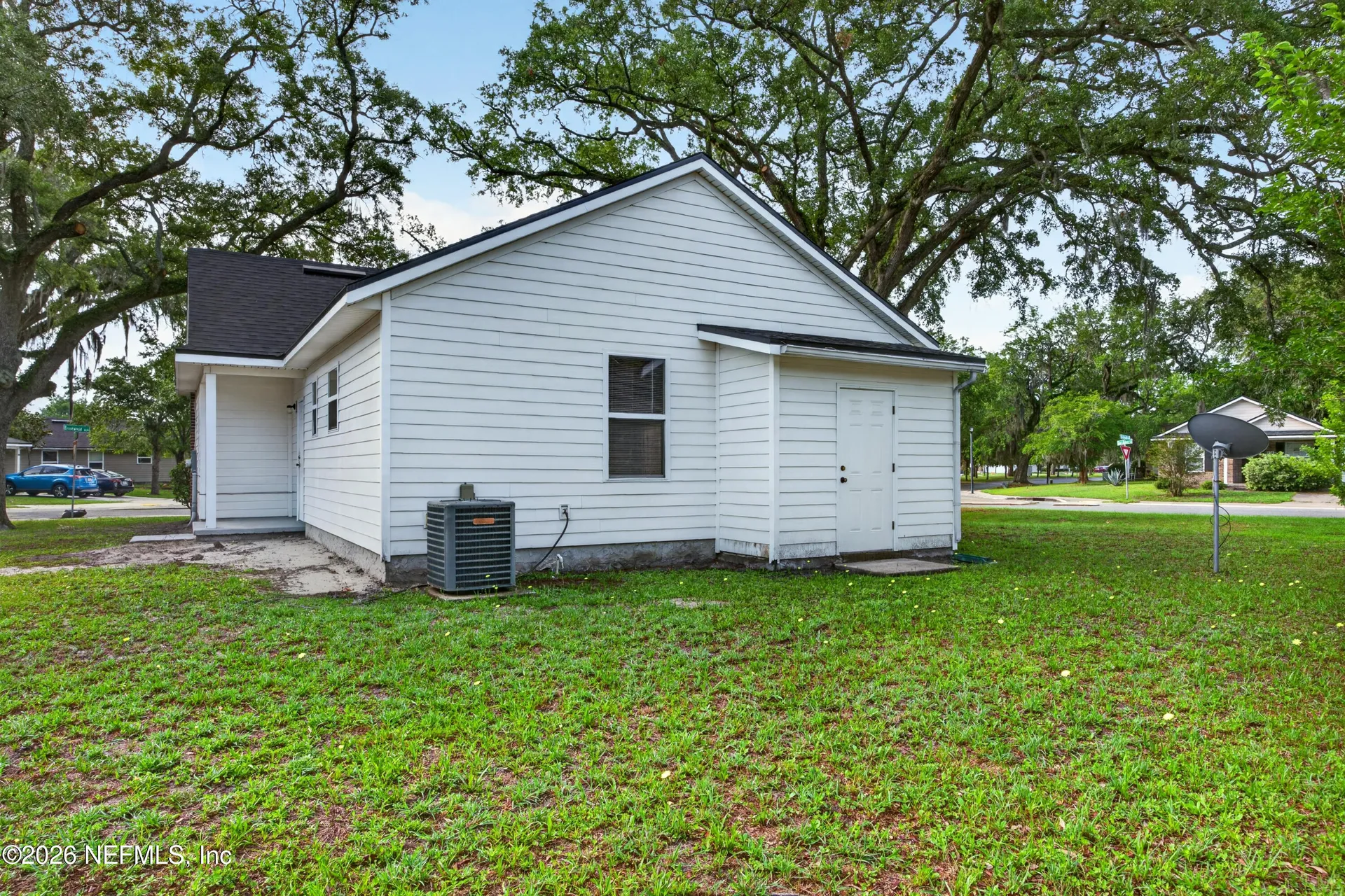 821 Oak Arbor Circle Jacksonville FL 32206