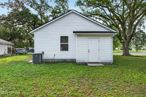 821 Oak Arbor Circle Jacksonville FL 32206