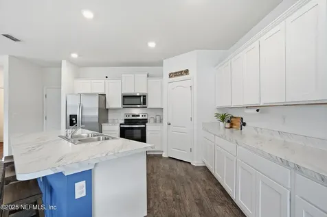 2660 Oak Stream Drive Green Cove Springs FL 32043