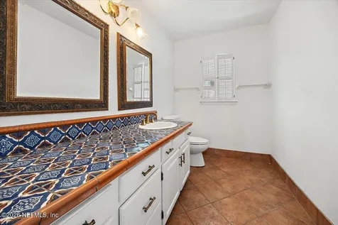 2722 White Oak Lane Jacksonville FL 32207