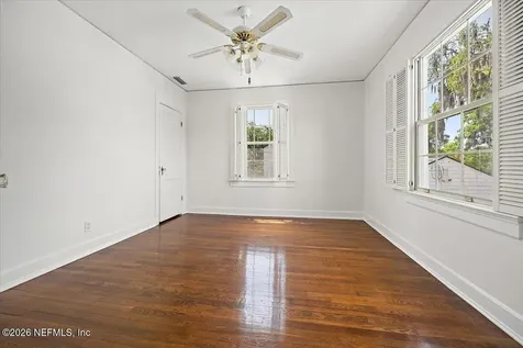 2722 White Oak Lane Jacksonville FL 32207