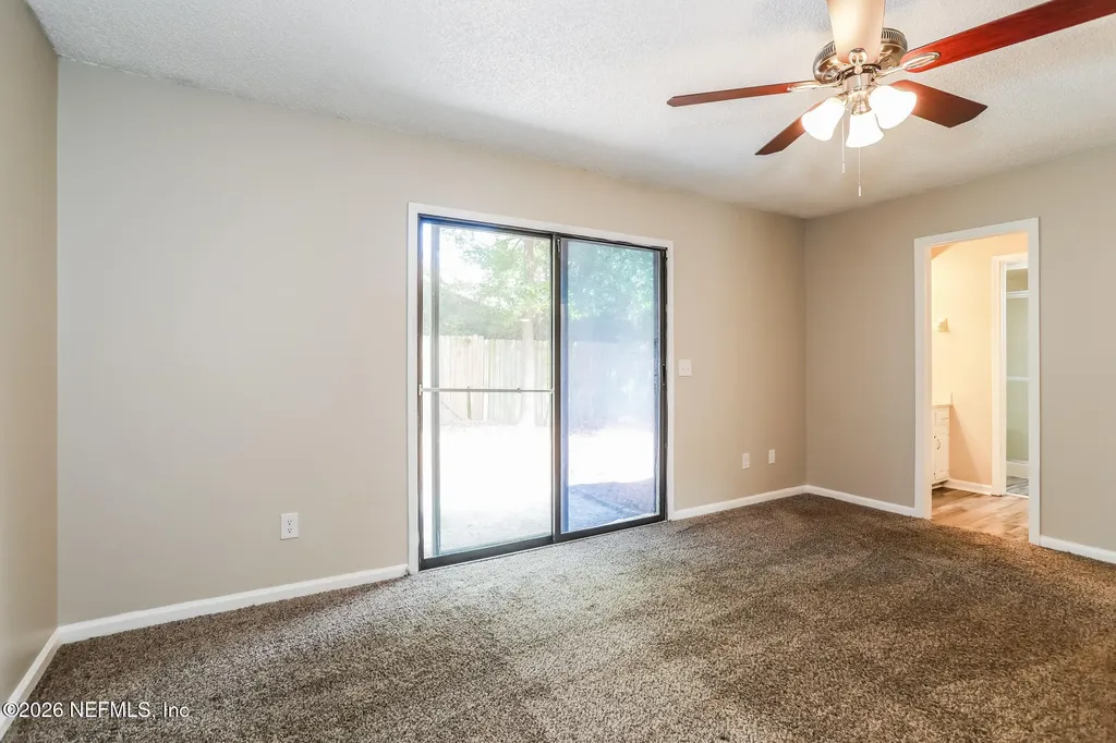 7213 Secret Woods Drive Jacksonville FL 32216
