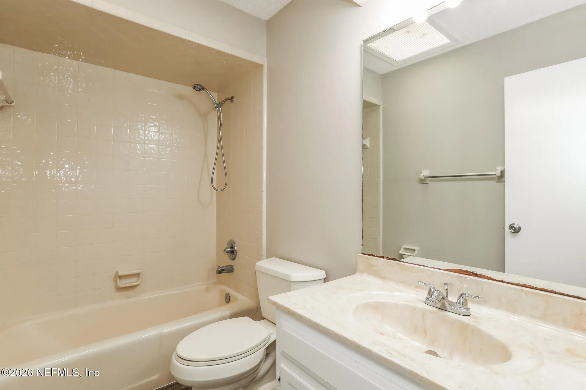 7213 Secret Woods Drive Jacksonville FL 32216