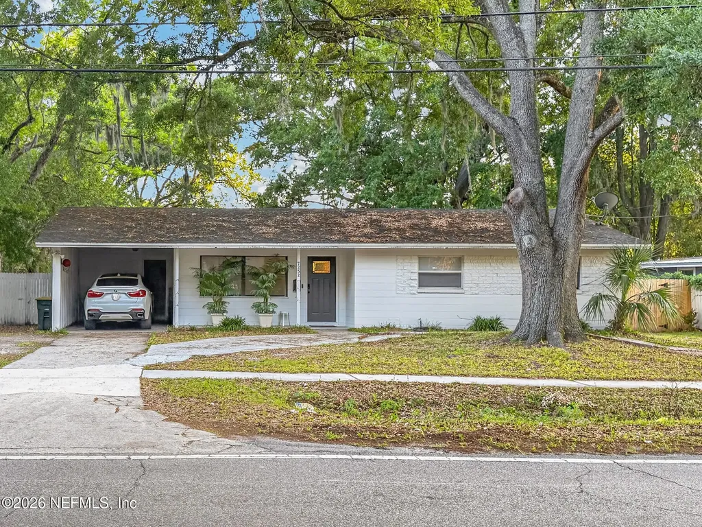 7252 Old Kings Road S Jacksonville FL 32217