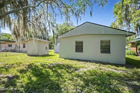 627 Francis Street Starke FL 32091